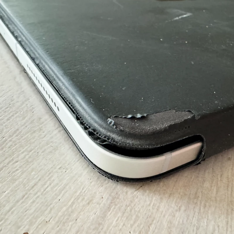 Lower left outer corner of Smart Folio Keyboard peeling
