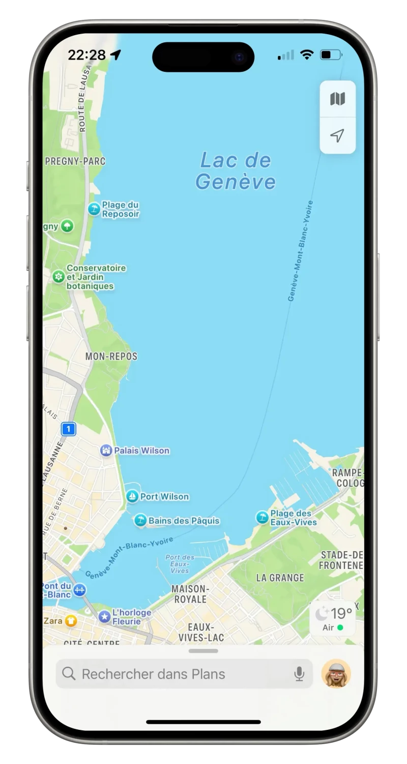 Screenshot of Apple Maps in French