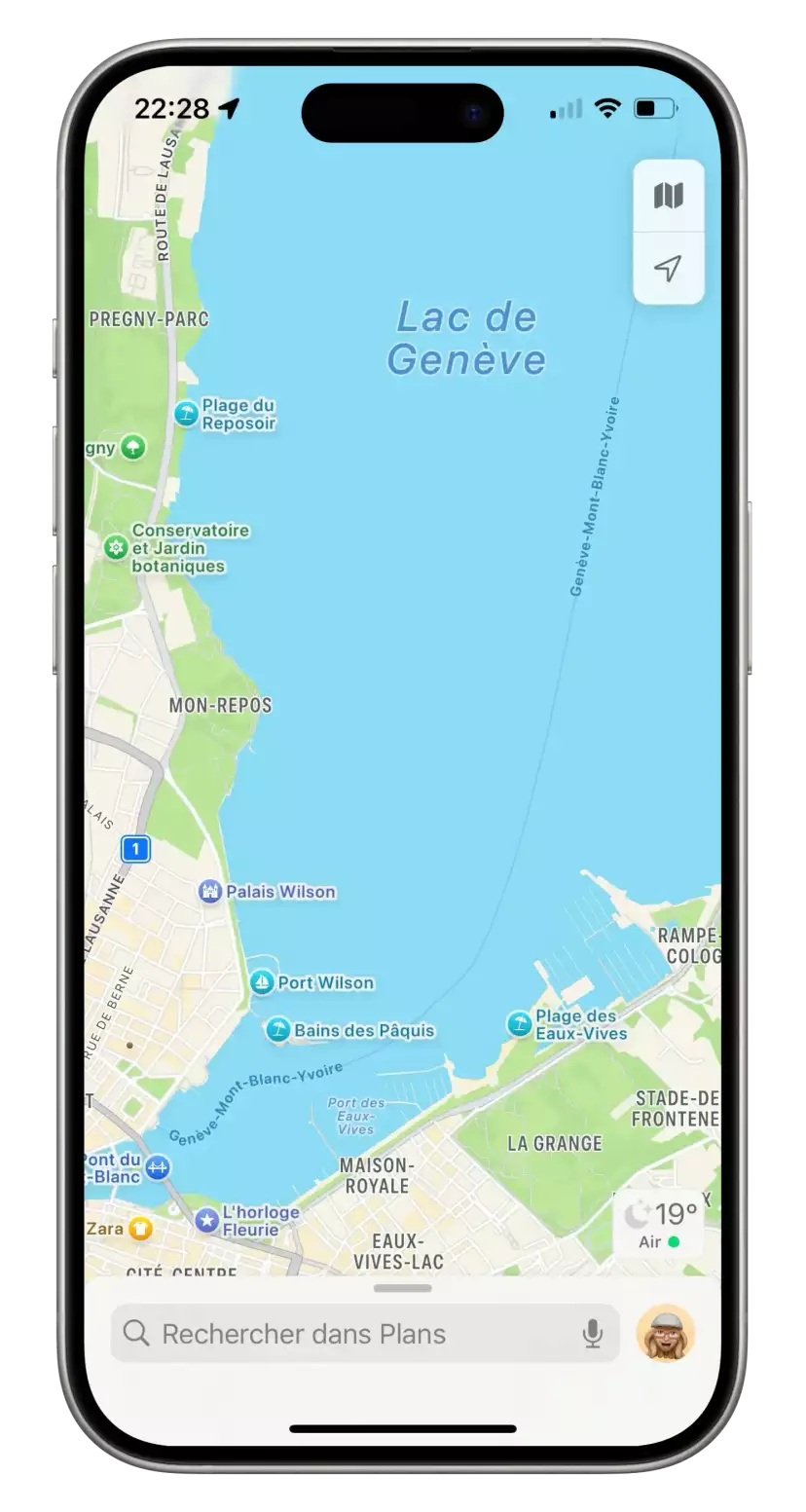 Screenshot of Apple Maps in French